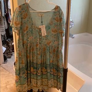 BNWT Seashell mini sz xl